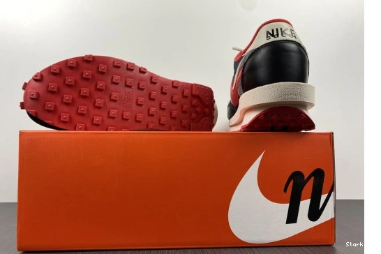 LD sacai Nike DJ4877-300 Undercover Red University Waffle 0312